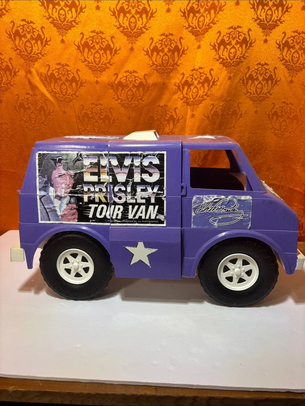 Vintage 1984 Elvis Presley Tour Van Plastic Toy - Lapin Products Memorabilia